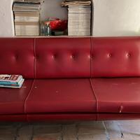 Divano e poltrone in ecopelle anni 70