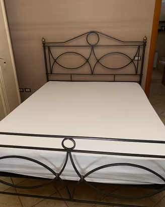 Letto in ferro battuto 