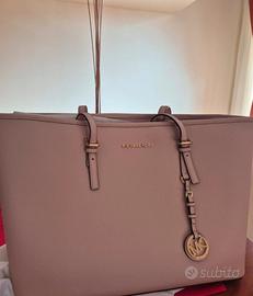 borsa Michael kors nuova mai usata
