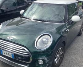 Mini 1.5 Cooper D Business XL