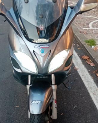 Piaggio X9 200cc