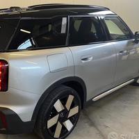 MINI COUNTRYMAN STUPEND.A