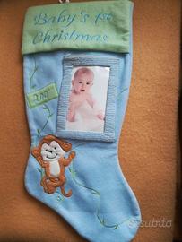 Oggetti e vestiti per bambine nuove