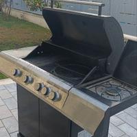 Barbecue a gas Tarrington House 4 fuochi + fornell