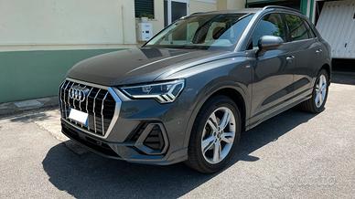 AUDI Q3 35 S LINE EDITION