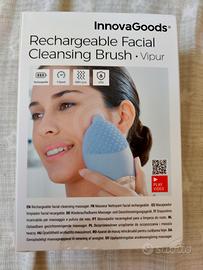 Rechargeable facial cleansing brush