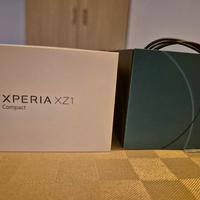 Scatola con accessori Sony xz1 compact