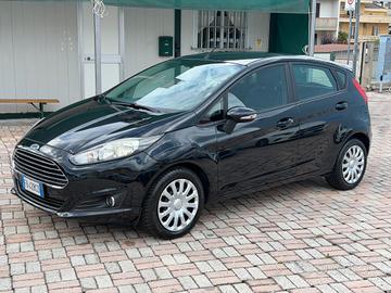 Ford Fiesta 1.5 TDCi 75CV 5 porte Titanium