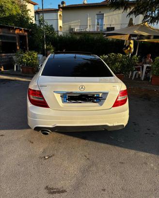 Mercedes c 220 coupe