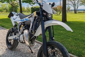 husqvarna 125 motard