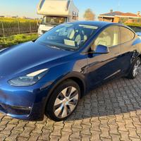 TESLA Model Y Long Range Dual