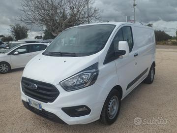 Ford Transit Custom furgone