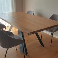 Tavolo da pranzo Alta Corte in massello di rovere