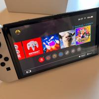 Nintendo Switch Oled Bianca + giochi