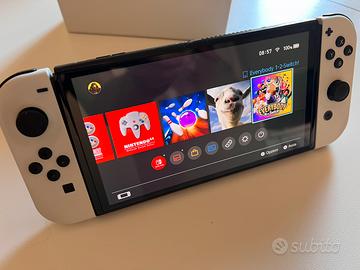 Nintendo Switch Oled Bianca + giochi