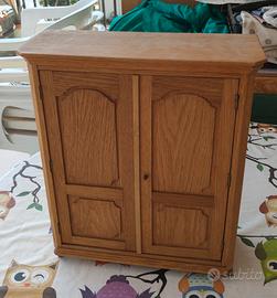 Mobiletto in legno vintage per bambole/miniature 