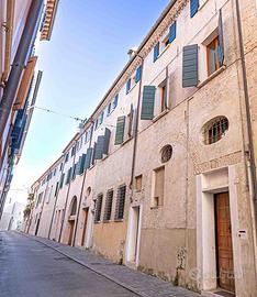 Palazzetto in centro storico Treviso