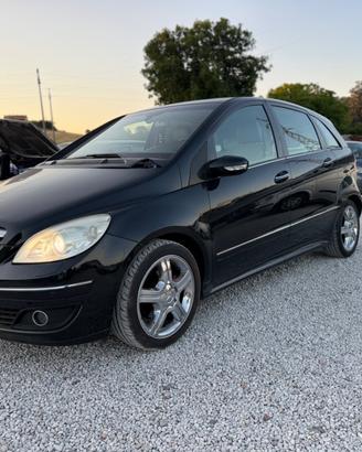Mercedes-benz B 200 CDI Sport
