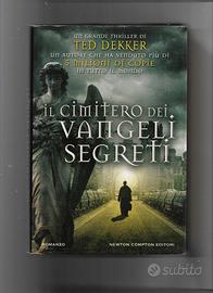 2011 Il cimitero dei vangeli segreti rilega sovra