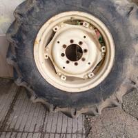  Cerchi 24' e 16'per Fiat frutteto con pneumatici 