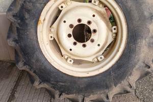  Cerchi 24' e 16'per Fiat frutteto con pneumatici 