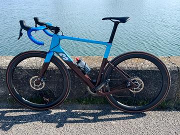 3T exploro racemax gravel L,
