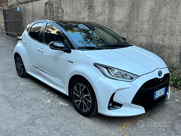 Toyota yaris hybrid