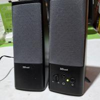 minicasse amplificate 220 Volt