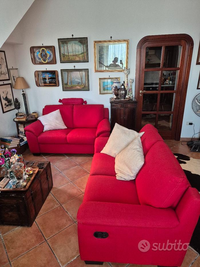 Divano Deep Cubo Divano Divani Cubo Rosso Mobili Usati