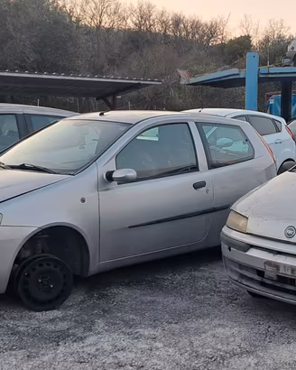 Ricambi fiat punto 188 fanalona - faro stretto