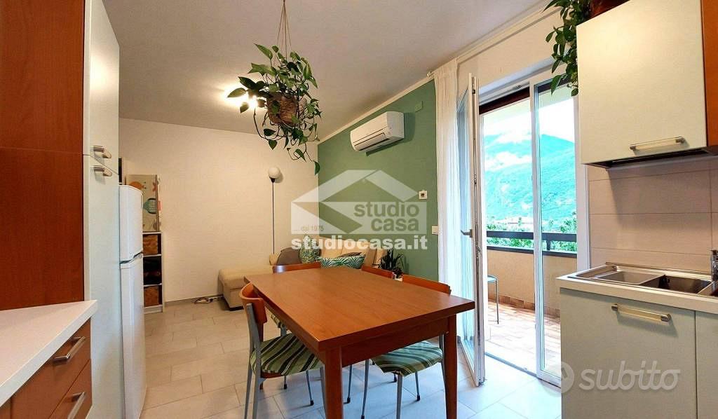 Appartamento di 78 m² con 4 locali e box auto a Al - Vista 2