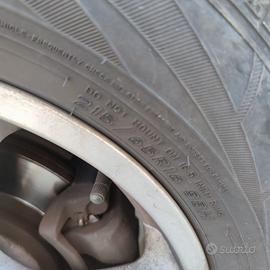 N..4 cerchi in lega + pneumatici invernali.