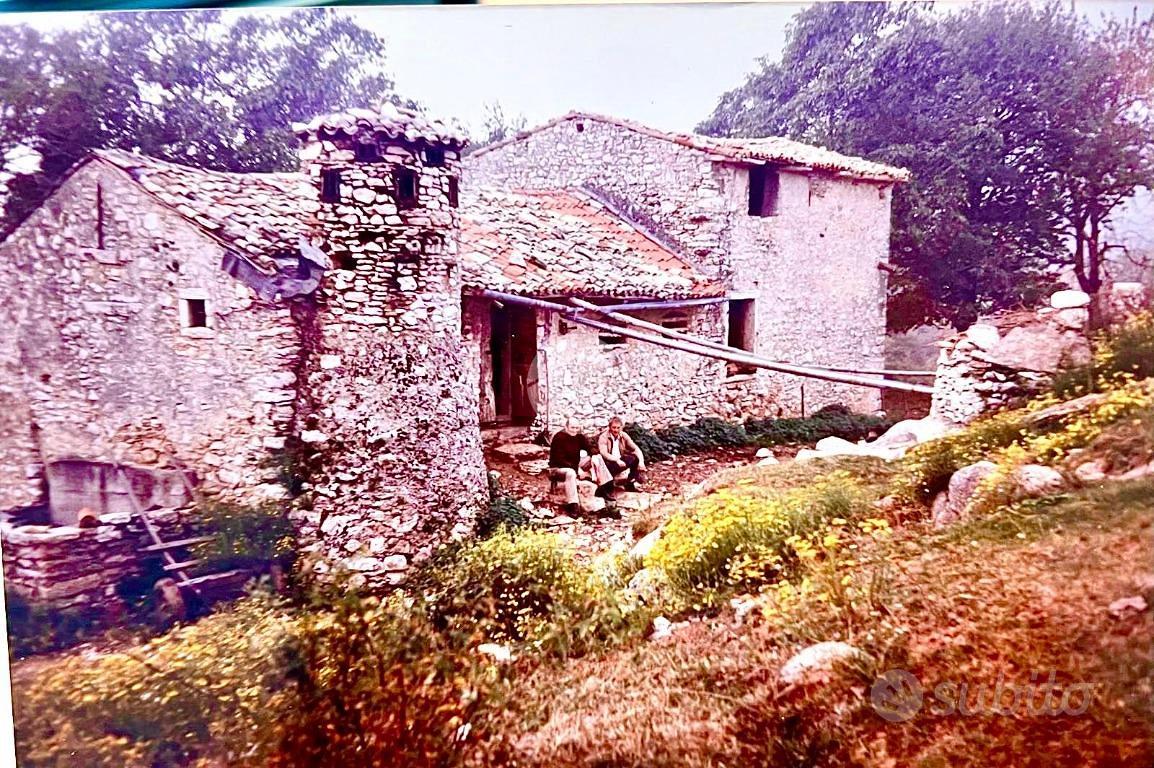 RUSTICO A CAPRINO VERONESE - Vista 3