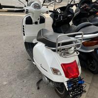 Vespa 300gt