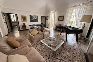 5 LOCALI A CELLE LIGURE