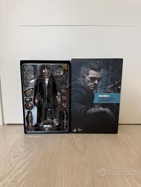 Hot toys tony stark the mechanic