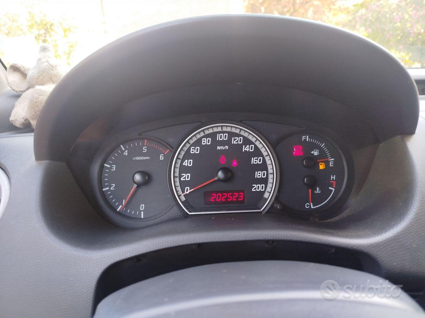 Suzuki Swift 2008 photo 5