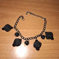 Bracciale con ciondoli