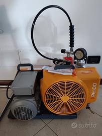 Compressore per bombole Bauer e due autorespirator