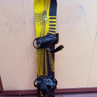 Tavola snowboard 164cm + attacchi + scarponi