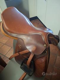 Sella salto ostacoli Pessoa in cuoio misura 17"