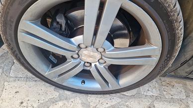 Cerchi in lega 225-40-R18