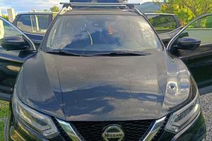 Nissan quashqai