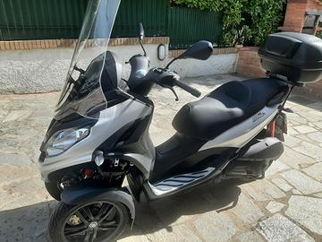 scooter Piaggio MP3