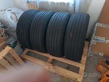 gomme 235/60 R18   103WAR STELVIO