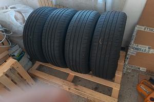 gomme 235/60 R18   103WAR STELVIO
