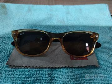 Ray-Ban RB2132 New Wayfarer Classic