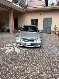 Mercedes C220D anno 2004