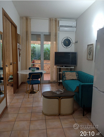 Bilocale con giardino interno