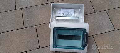 centralino stagno 12 moduli BTicino 